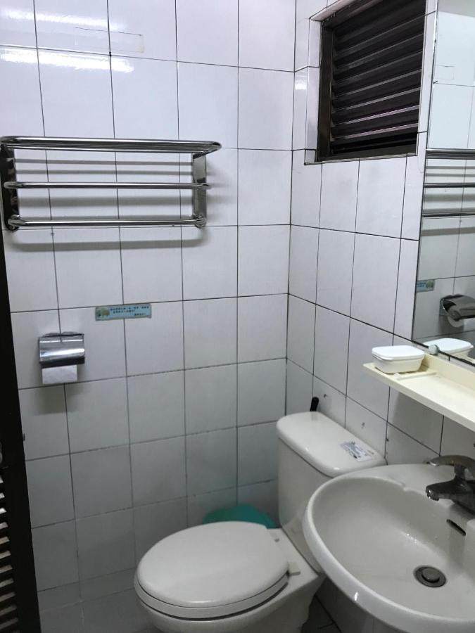 Guang Haw Hotel Đài Nam Ngoại thất bức ảnh